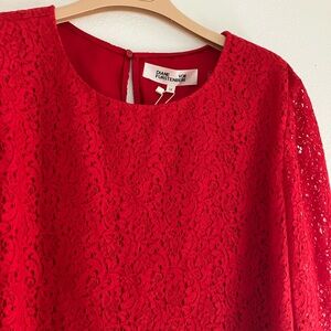 💋 Diane Von Furstenberg red lace top